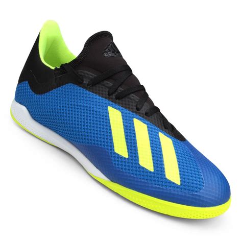 chuteira futsal adidas.